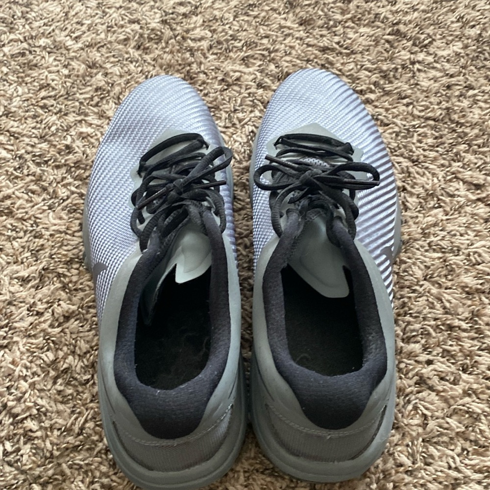 Men's Nike Air Max Full Ride TR training shoes- Metallic Grey size 11